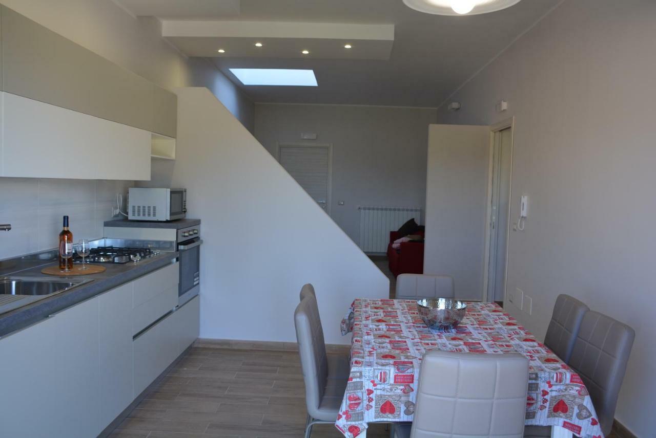 Holiday home - Casa Nanu - Un Bilocale 75mq E Un Monolocale 40mq